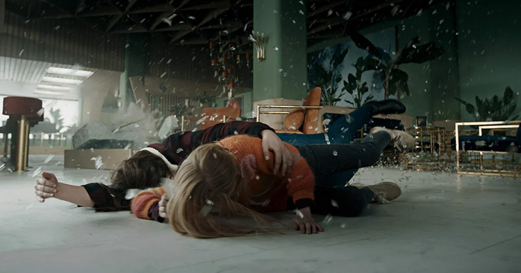 দ্য কোয়াক সিনেমার দৃশ্য