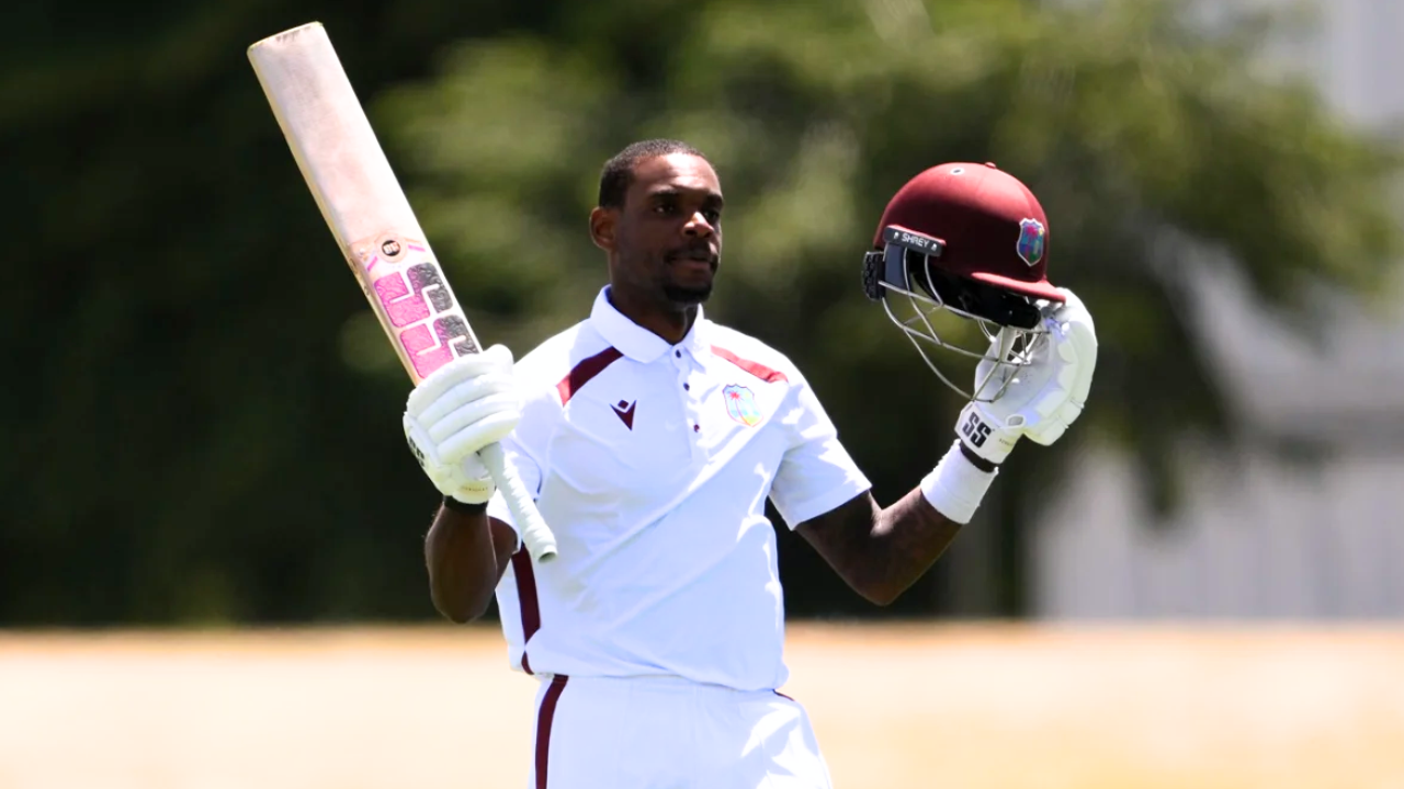 গ্রিভসের ডাবল সেঞ্চুরিতে অবিশ্বাস্য ড্র ওয়েস্ট ইন্ডিজের