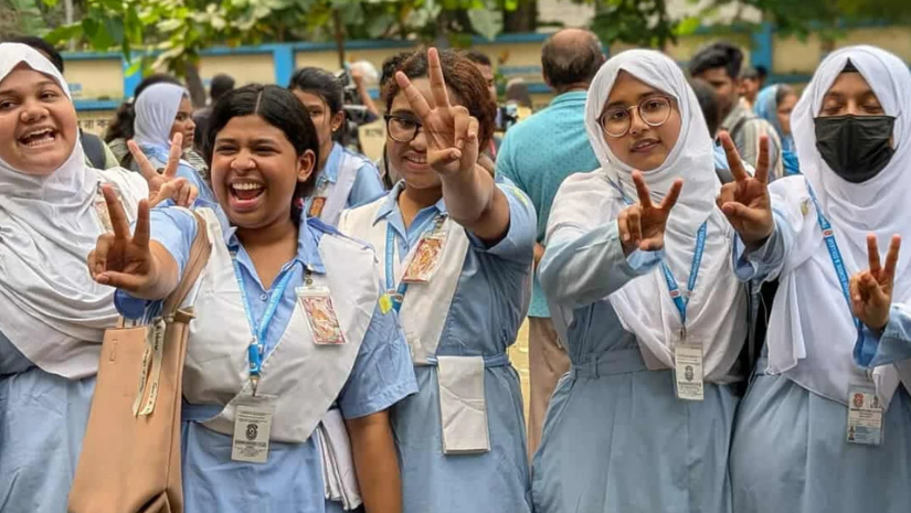 এইচএসসিতে পাসের হার দশ বছরের মধ্যে সর্বনিম্ন, ফেল বেশি হিসাববিজ্ঞান, ইংরেজি ও আইসিটিতে