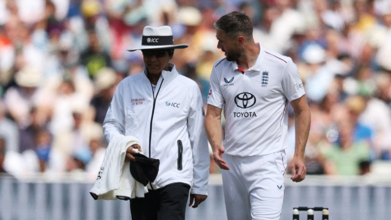 অ্যাশেজে ইতিহাস গড়লেন বাংলাদেশের সৈকত