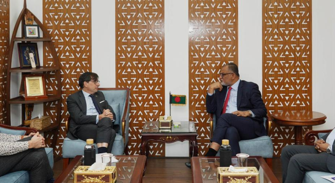 বাংলাদেশের ওষুধ ও আইসিটি খাতে বিনিয়োগ বাড়াতে আগ্রহী ফ্রান্স