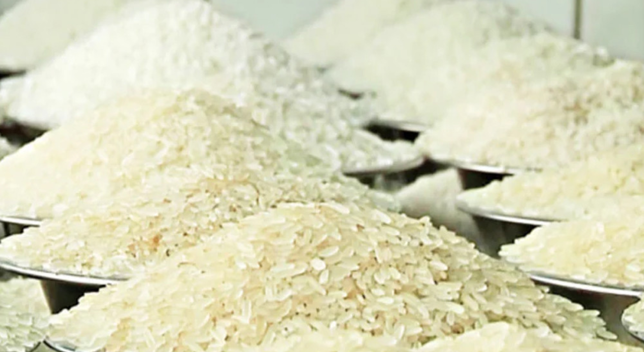 বাংলাদেশের জন্য ১ লাখ টন চাল কিনতে পাকিস্তানে টেন্ডার