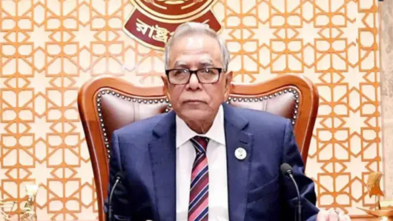 দুদকের জালে দ্বিতীয়বারের মতো কোনো সাবেক রাষ্ট্রপতি