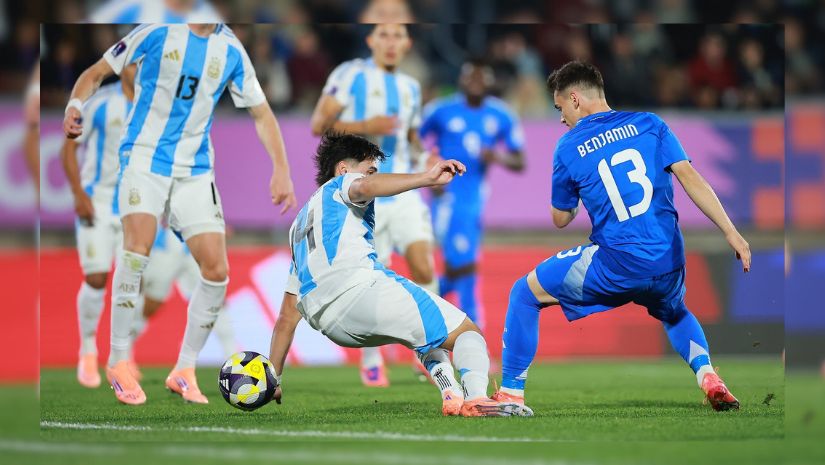 বিশ্বকাপে পরের রাউন্ডে আর্জেন্টিনা, ব্রাজিলের বিদায়