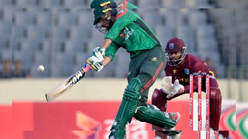 নাটকীয়তার ম্যাচে সুপার ওভারে হারল বাংলাদেশ