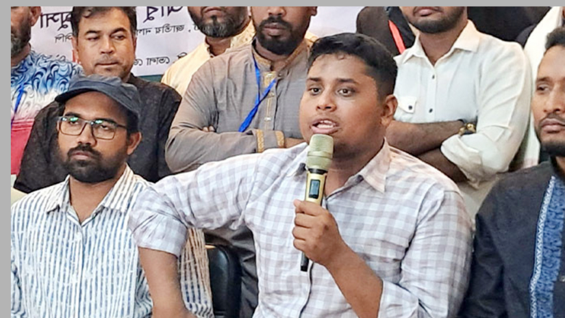 ড. ইউনূসকেই জুলাই সনদের আদেশ জারি করতে হবে : হাসনাত আব্দুল্লাহ