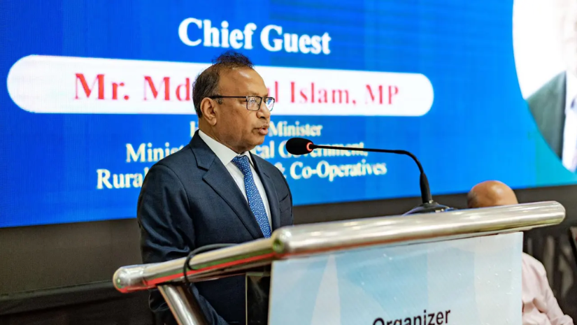 আমাদের দেশকে এগিয়ে নিতে কৃষির আধুনিকায়নের বিকল্প নেই : তাজুল ইসলাম