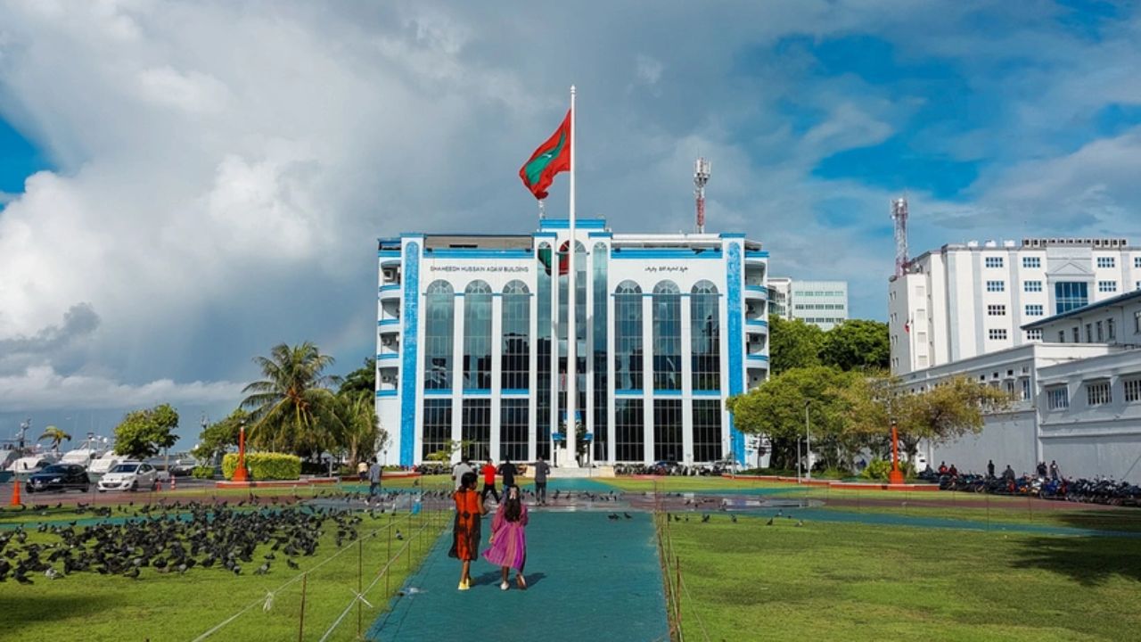 বিশ্বের প্রথম মুসলিম দেশ হিসেবে যে নজির গড়ল মালদ্বীপ