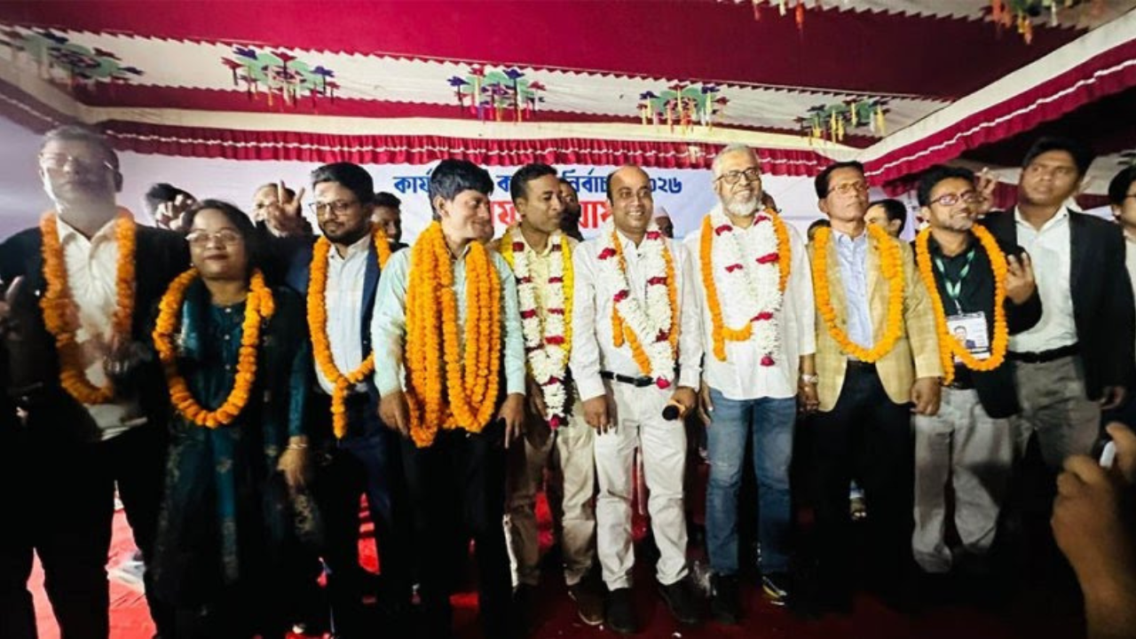 ডিআরইউ নির্বাচন : সভাপতি সালেহ আকন, সাধারণ সম্পাদক সোহেল