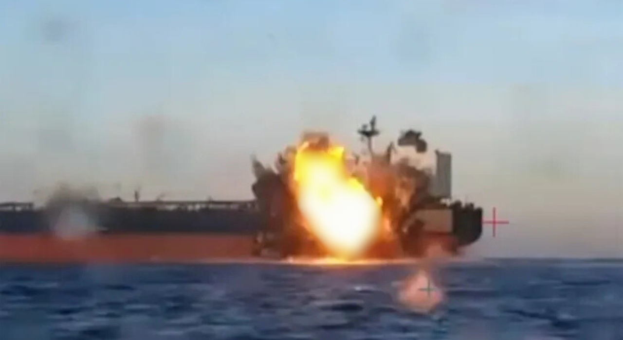 কৃষ্ণসাগরে রাশিয়ার ‘ছায়া নৌবহরে’ ইউক্রেনের হামলা, ছিলেন ৪ বাংলাদেশি নাবিক