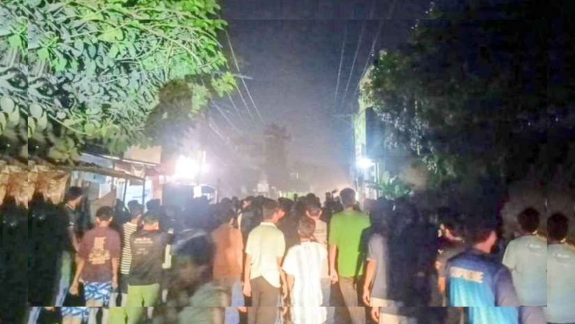 মধ্যরাতে দুই বিশ্ববিদ্যালয় শিক্ষার্থীদের সংঘর্ষ